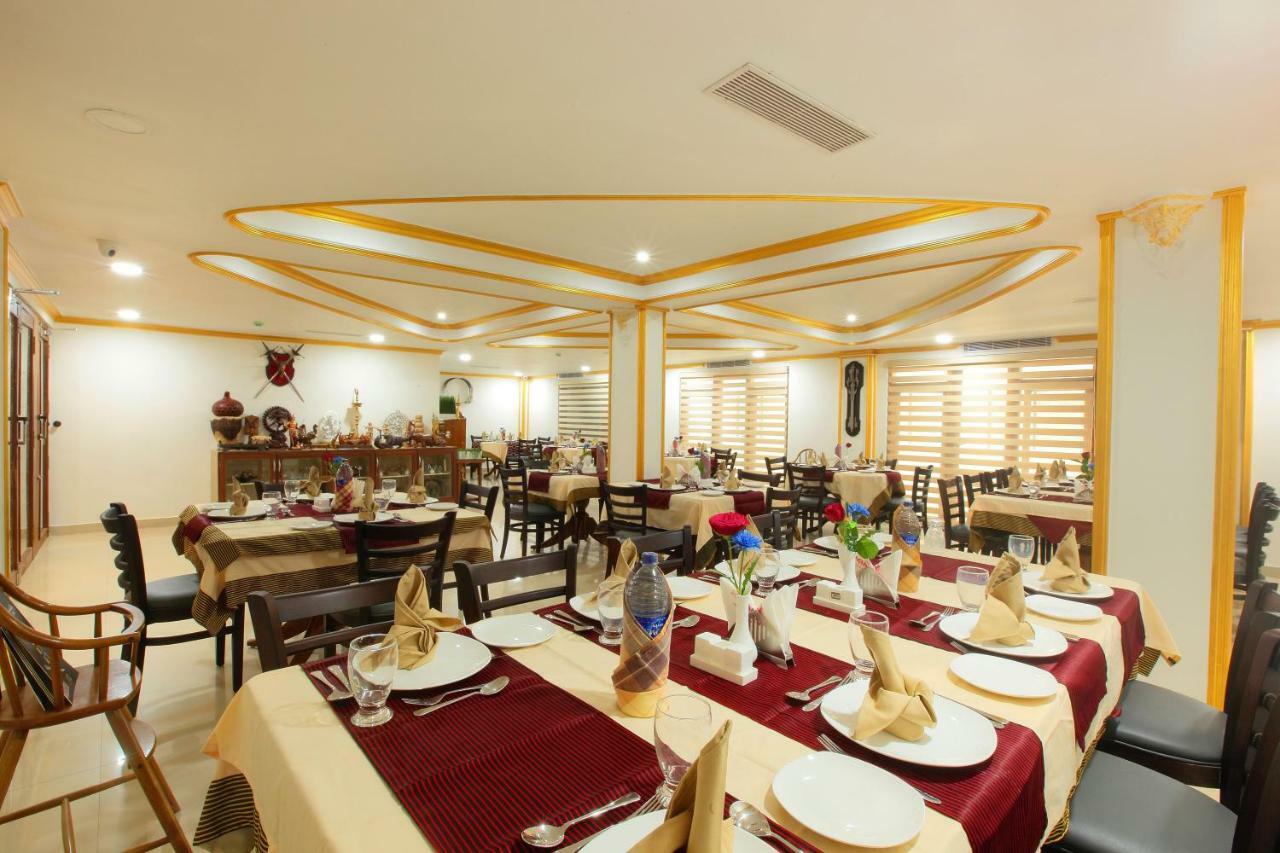 Hotel Rohini International Kallar  Экстерьер фото